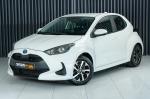 toyota-yaris-2022-hibrido-a-gasolina-1490cc