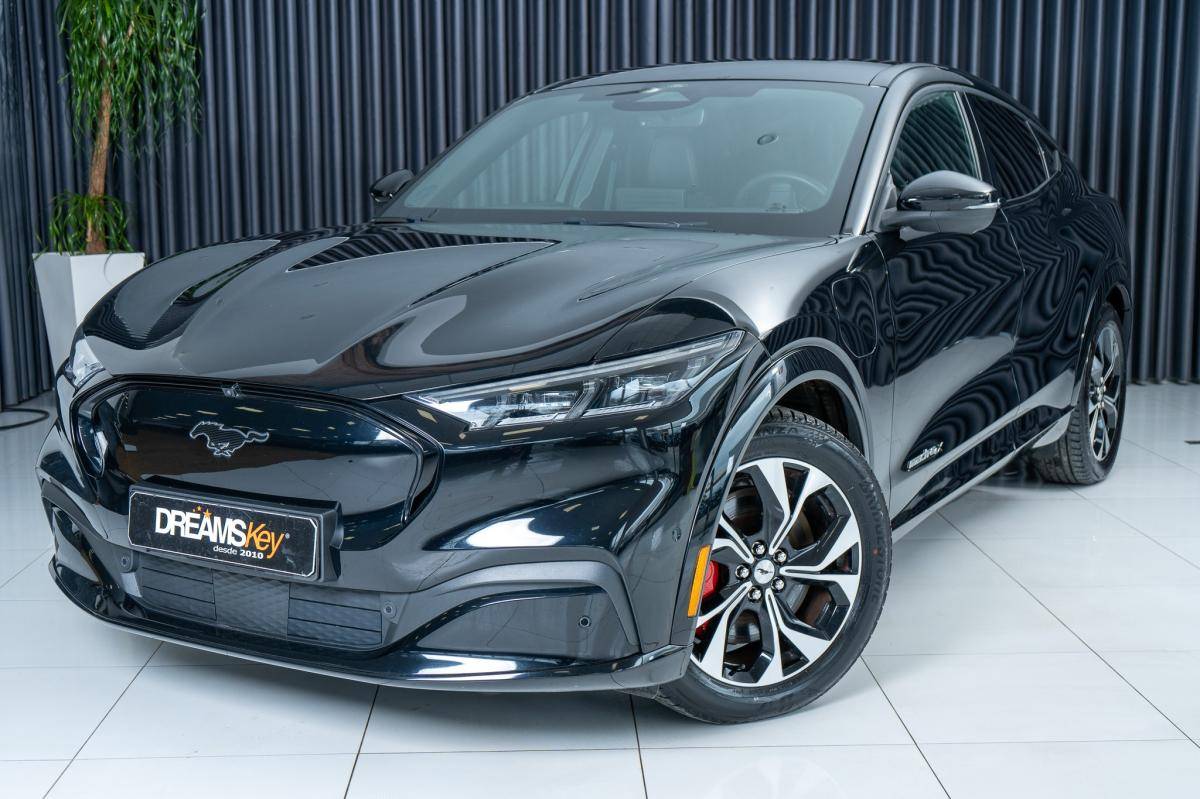 ford-mustang-2023-eletrico-500cc
