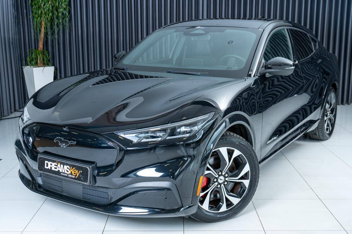 ford-mustang-2023-eletrico-500cc
