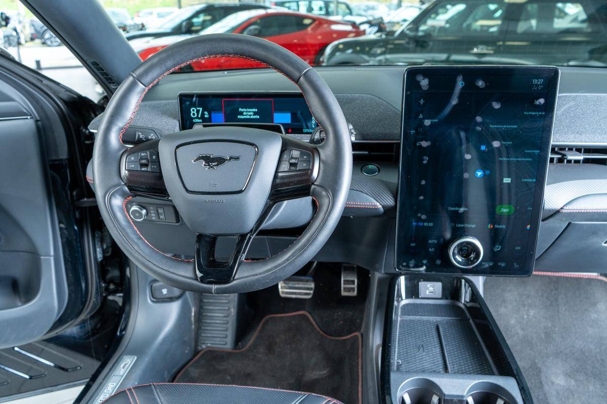 ford-mustang-2023-eletrico-500cc