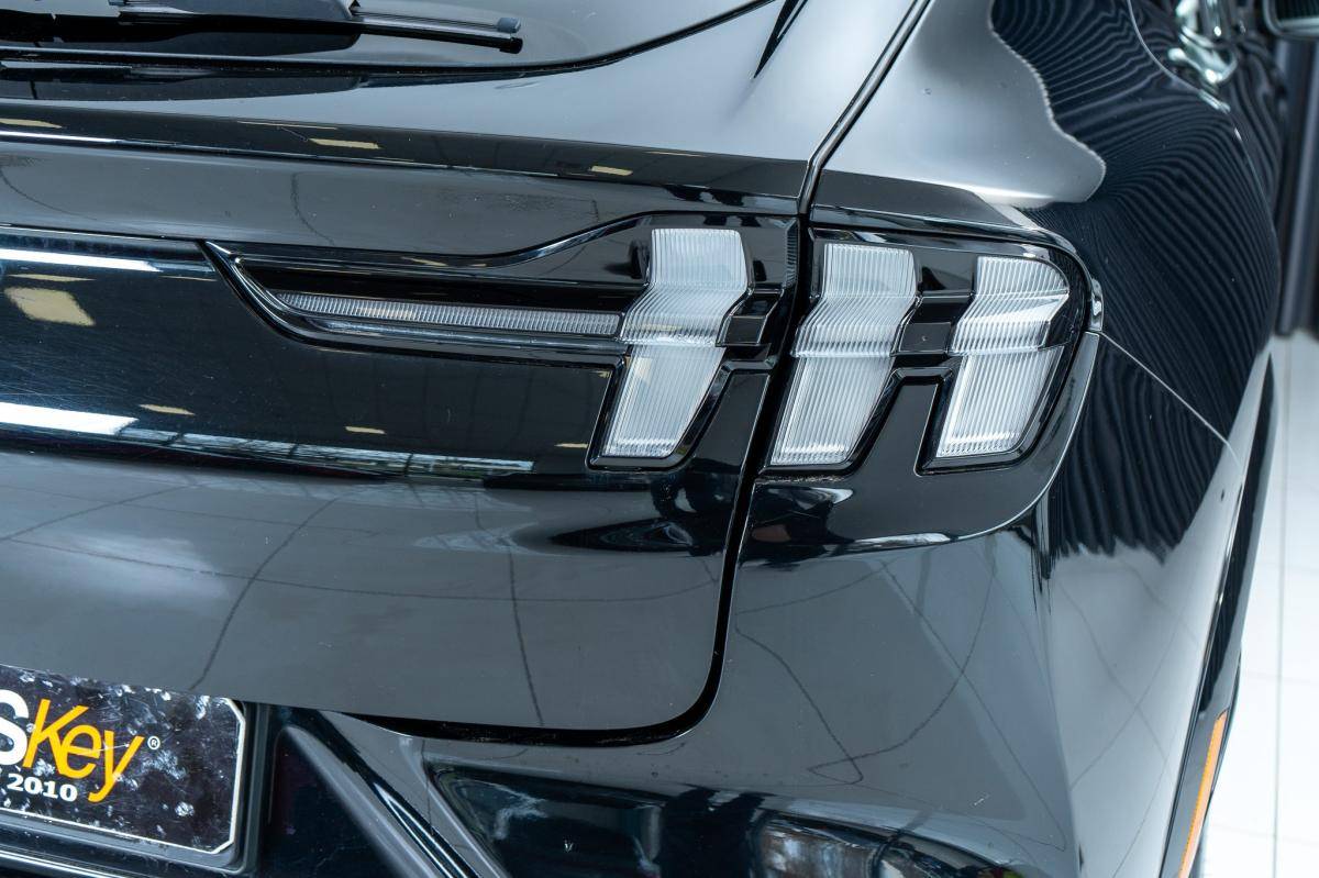 ford-mustang-2023-eletrico-500cc