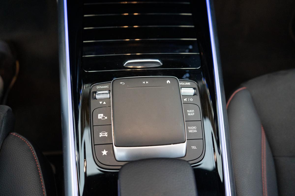 mercedes-benz-gla-2022-hibrido-a-gasolina-1332cc