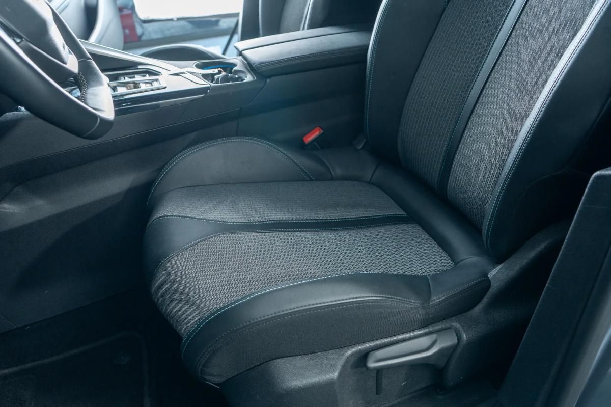 peugeot-3008-2022-hibrido-a-gasolina-1598cc