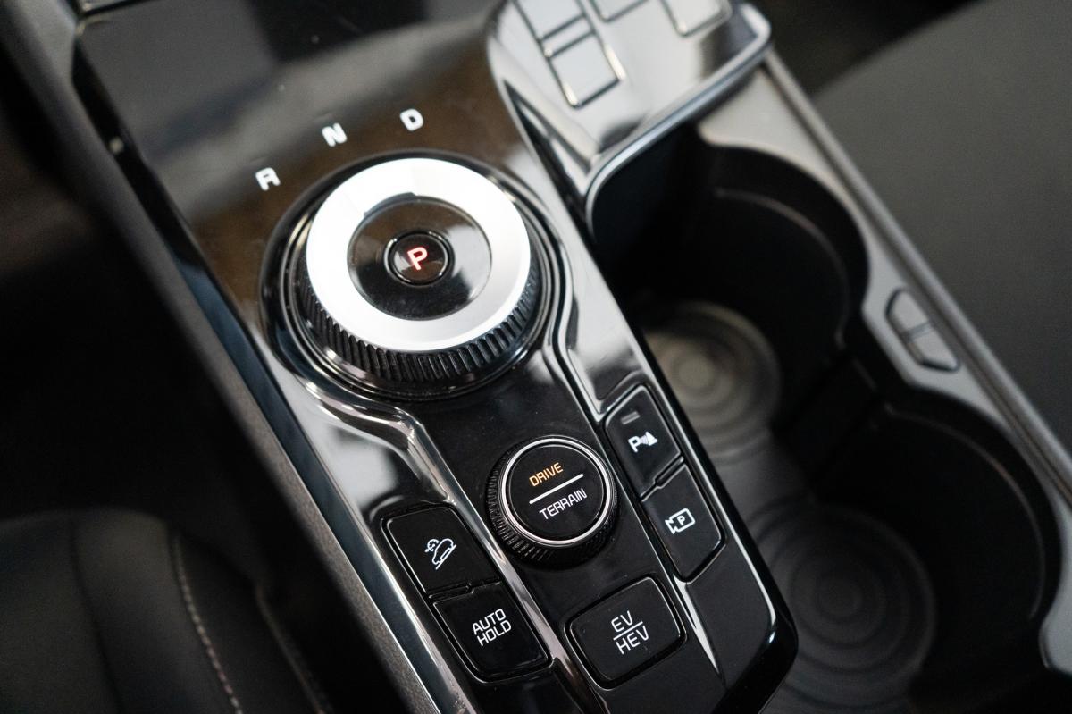 kia-sportage-2023-hibrido-a-gasolina-1598cc