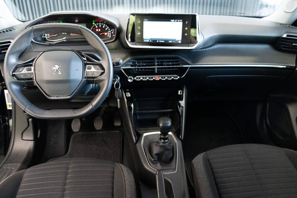 peugeot-2008-2021-gasolina-1199cc