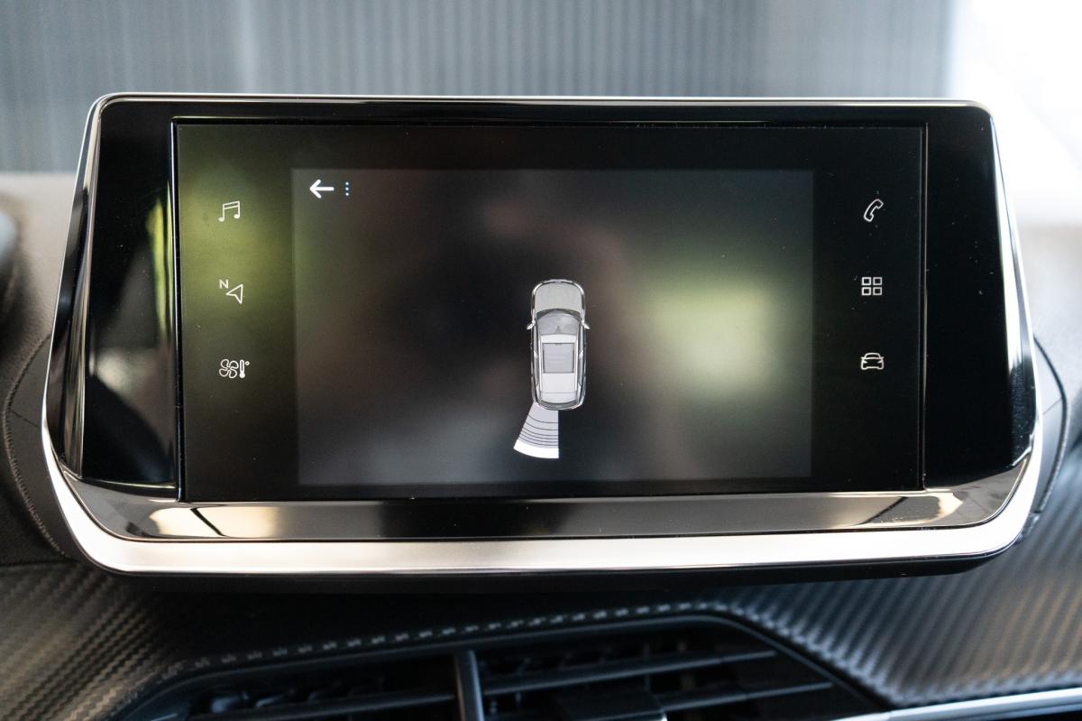 peugeot-2008-2021-gasolina-1199cc