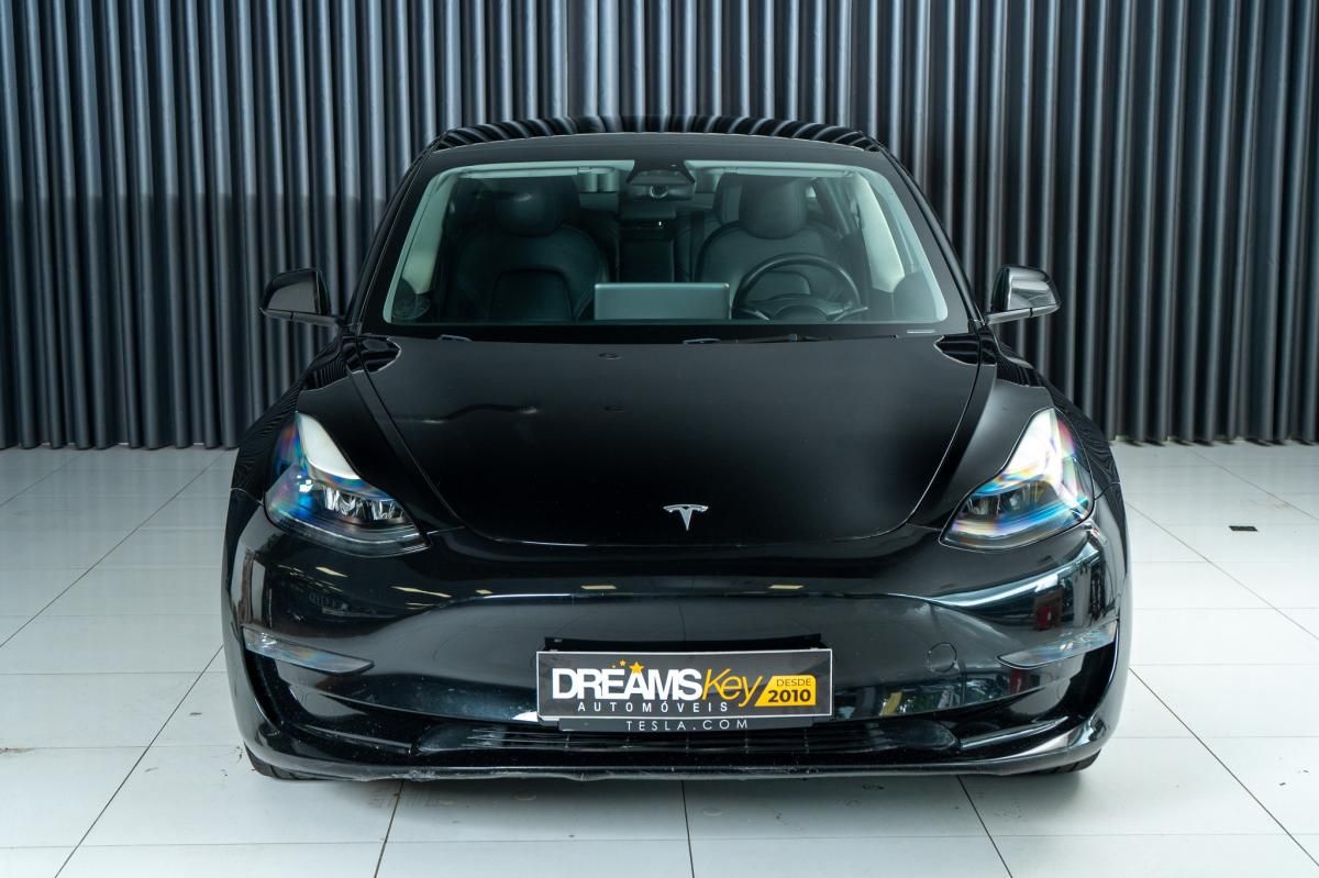 tesla-model-3-2023-eletrico-500cc