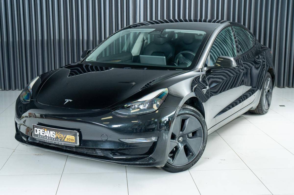tesla-model-3-2023-eletrico-500cc