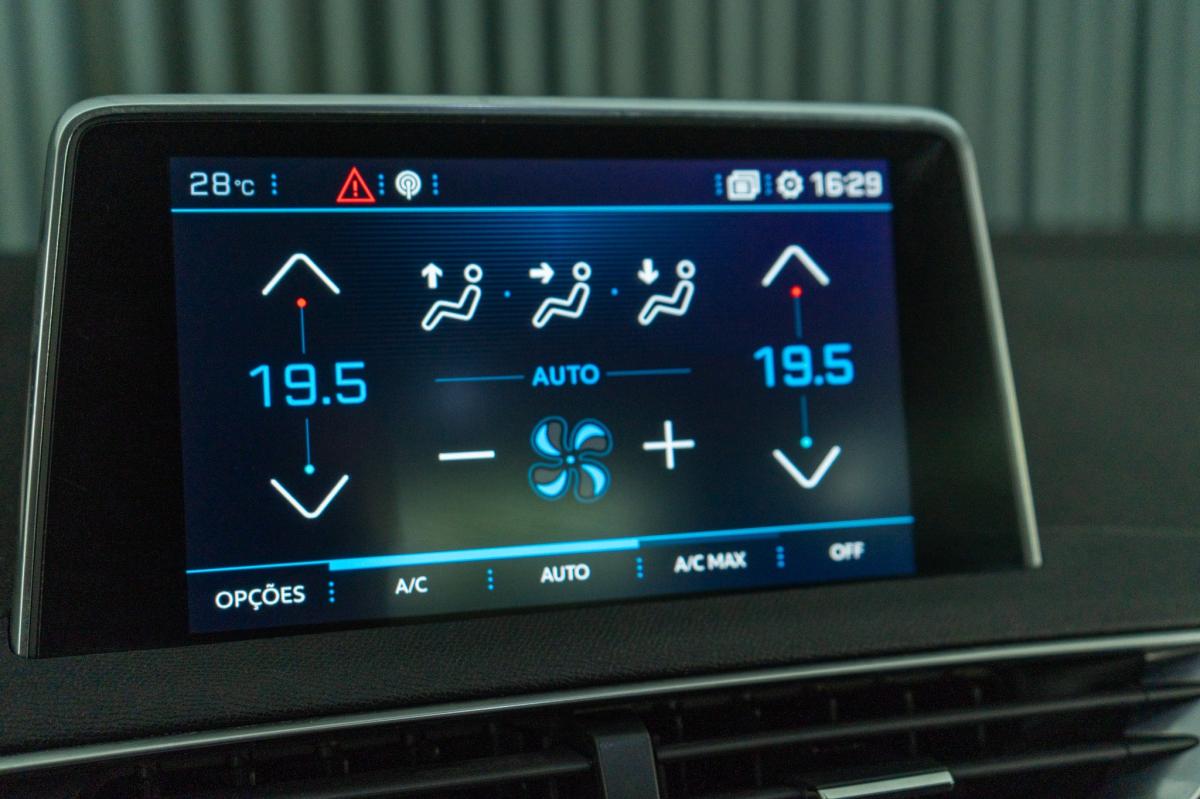 peugeot-3008-2018-diesel-1560cc