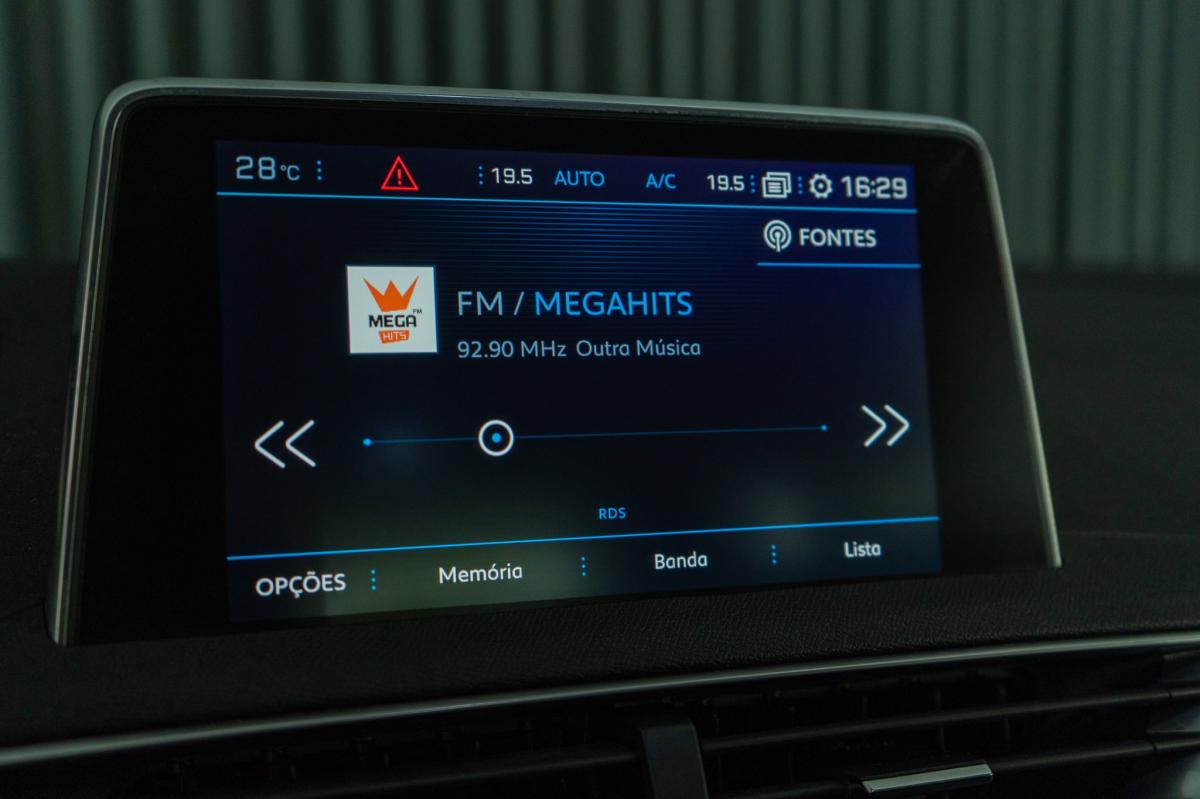 peugeot-3008-2018-diesel-1560cc