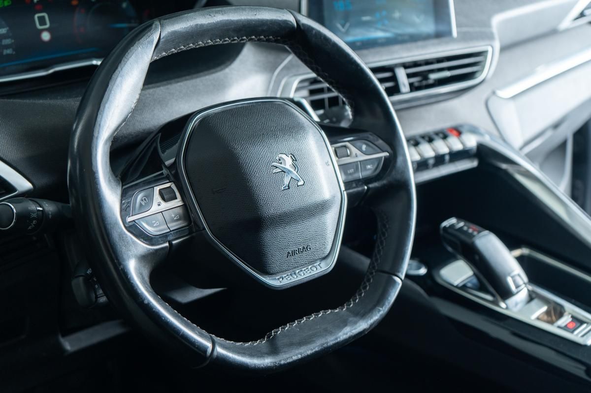peugeot-3008-2018-diesel-1560cc