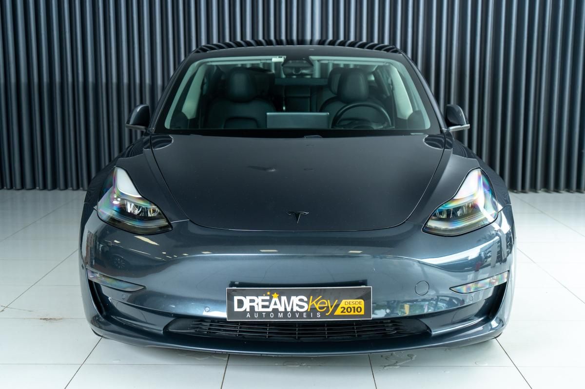 tesla-model-3-2021-eletrico-500cc