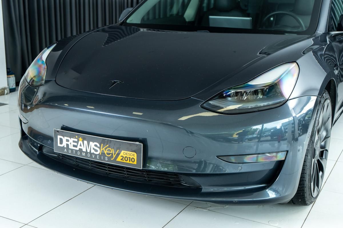 tesla-model-3-2021-eletrico-500cc