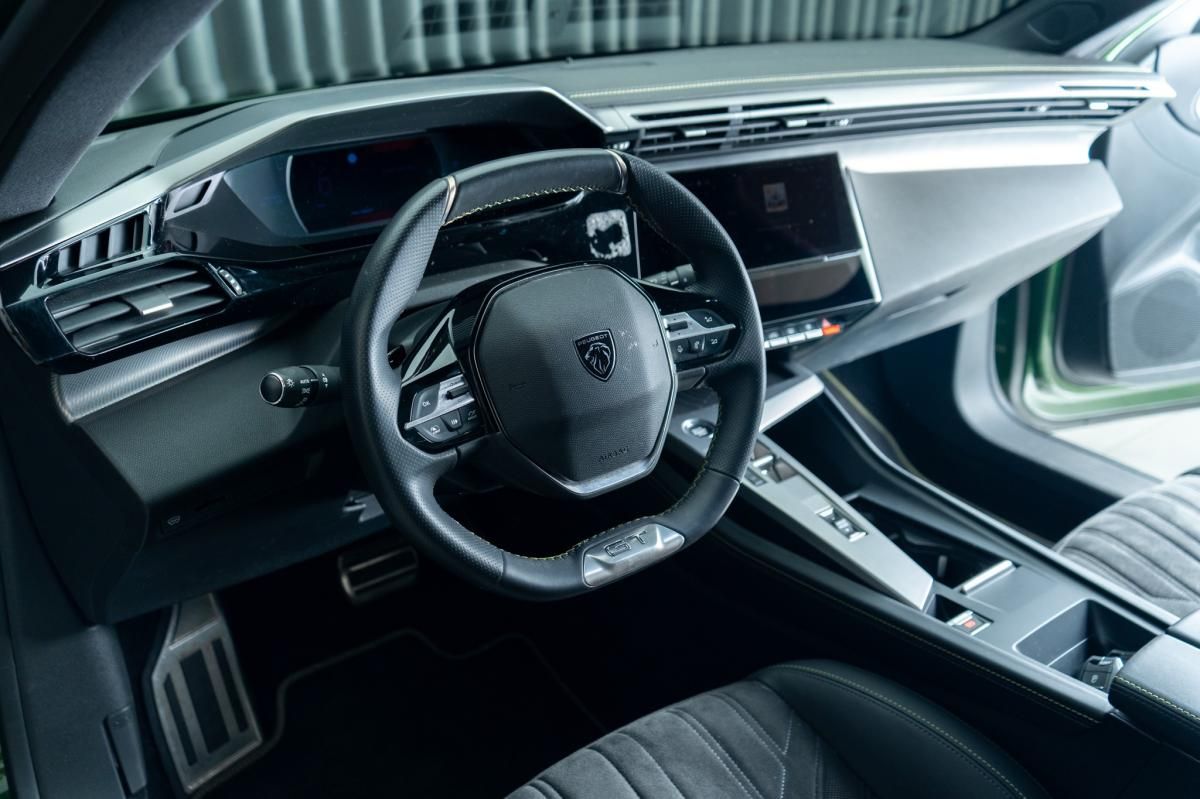 peugeot-308-2022-gasolina-1199cc