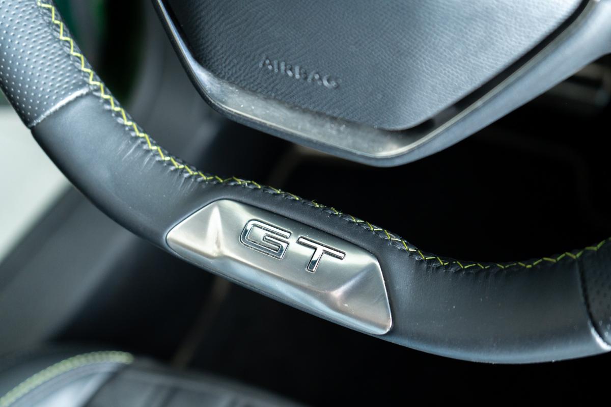 peugeot-308-2022-gasolina-1199cc
