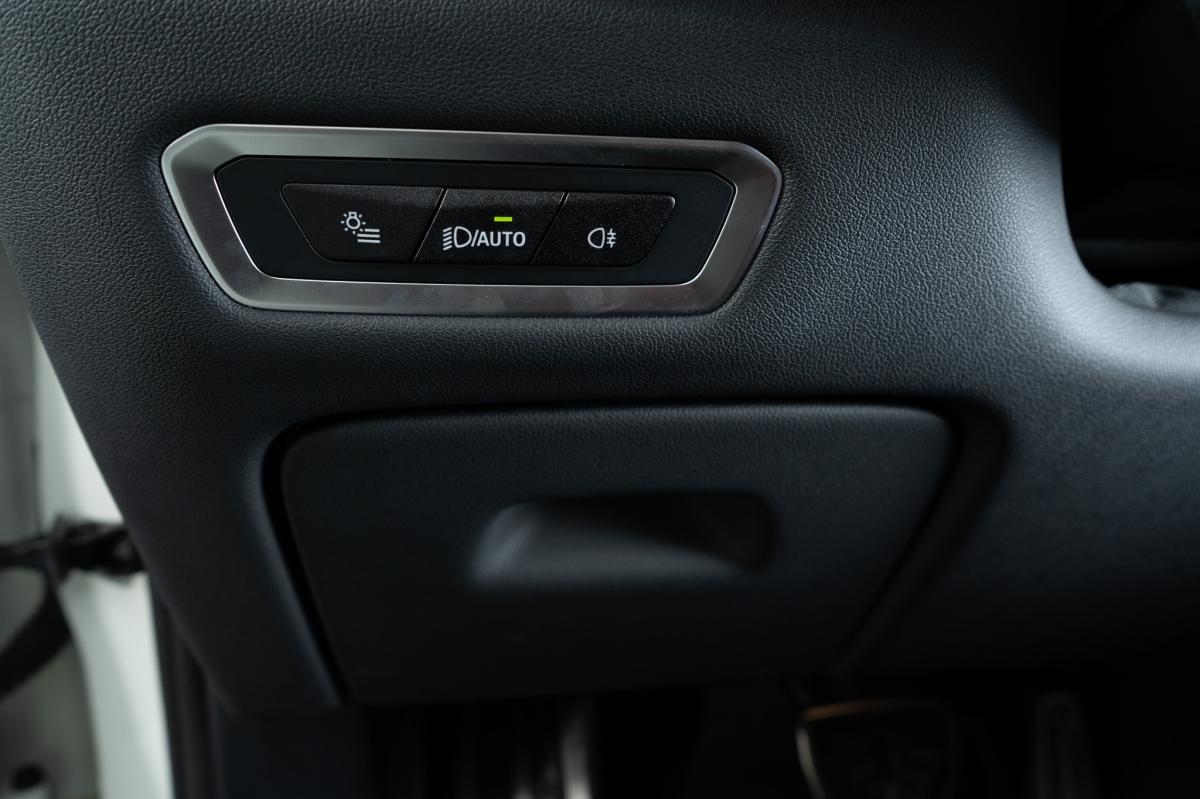 bmw-x7-2024-diesel-2993cc