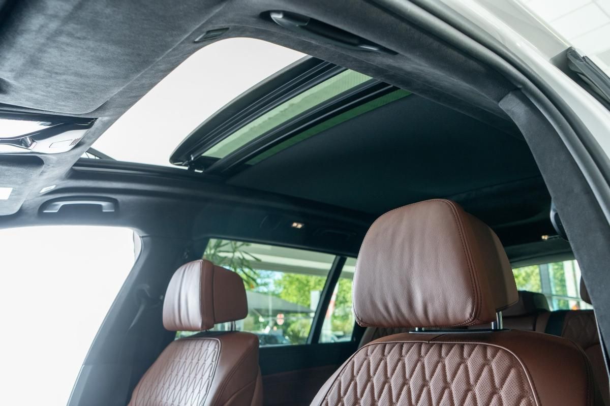 bmw-x7-2024-diesel-2993cc