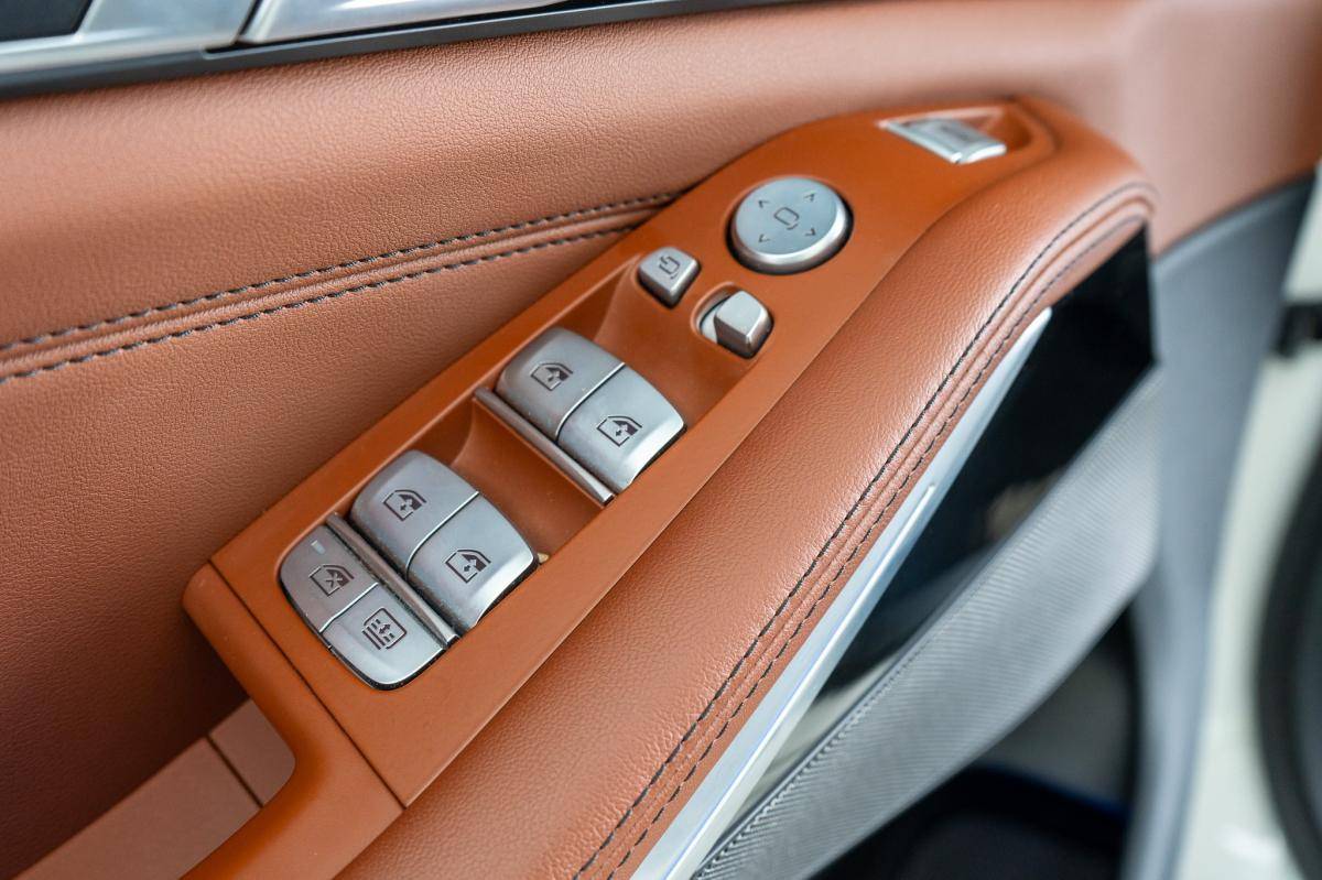 bmw-x7-2024-diesel-2993cc