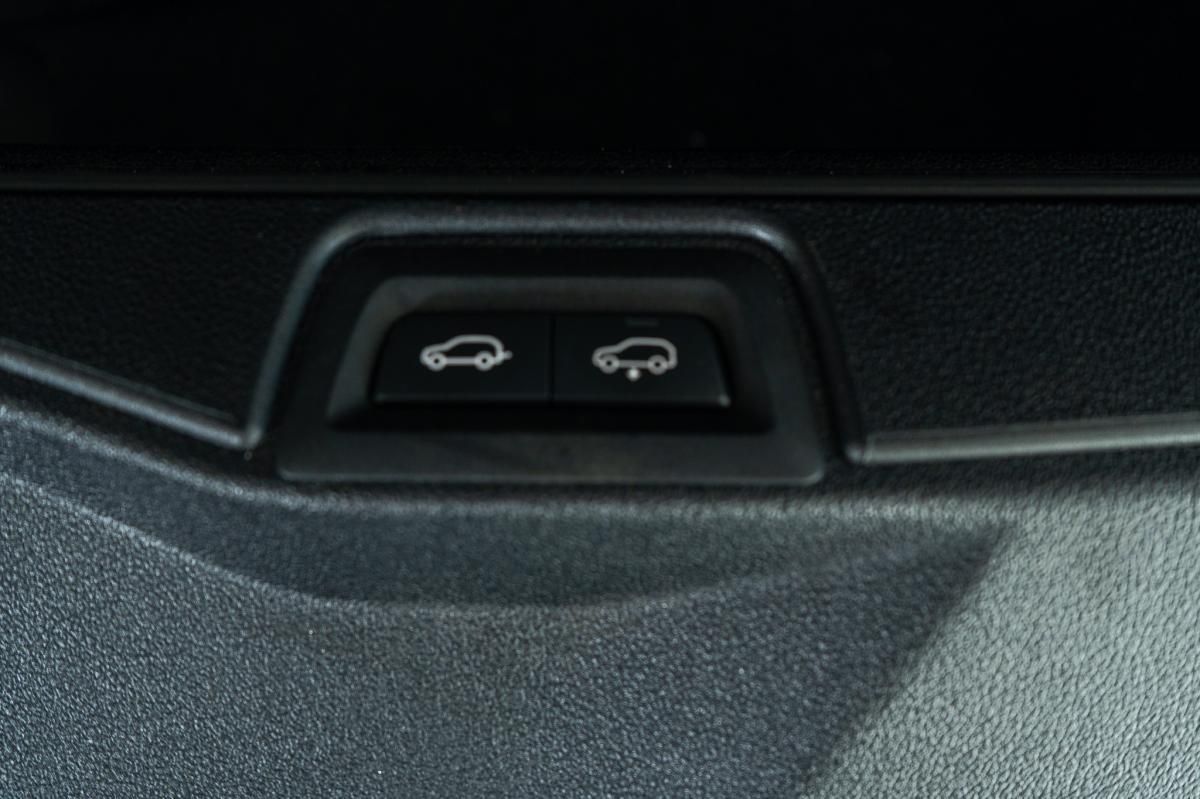 bmw-x7-2024-diesel-2993cc