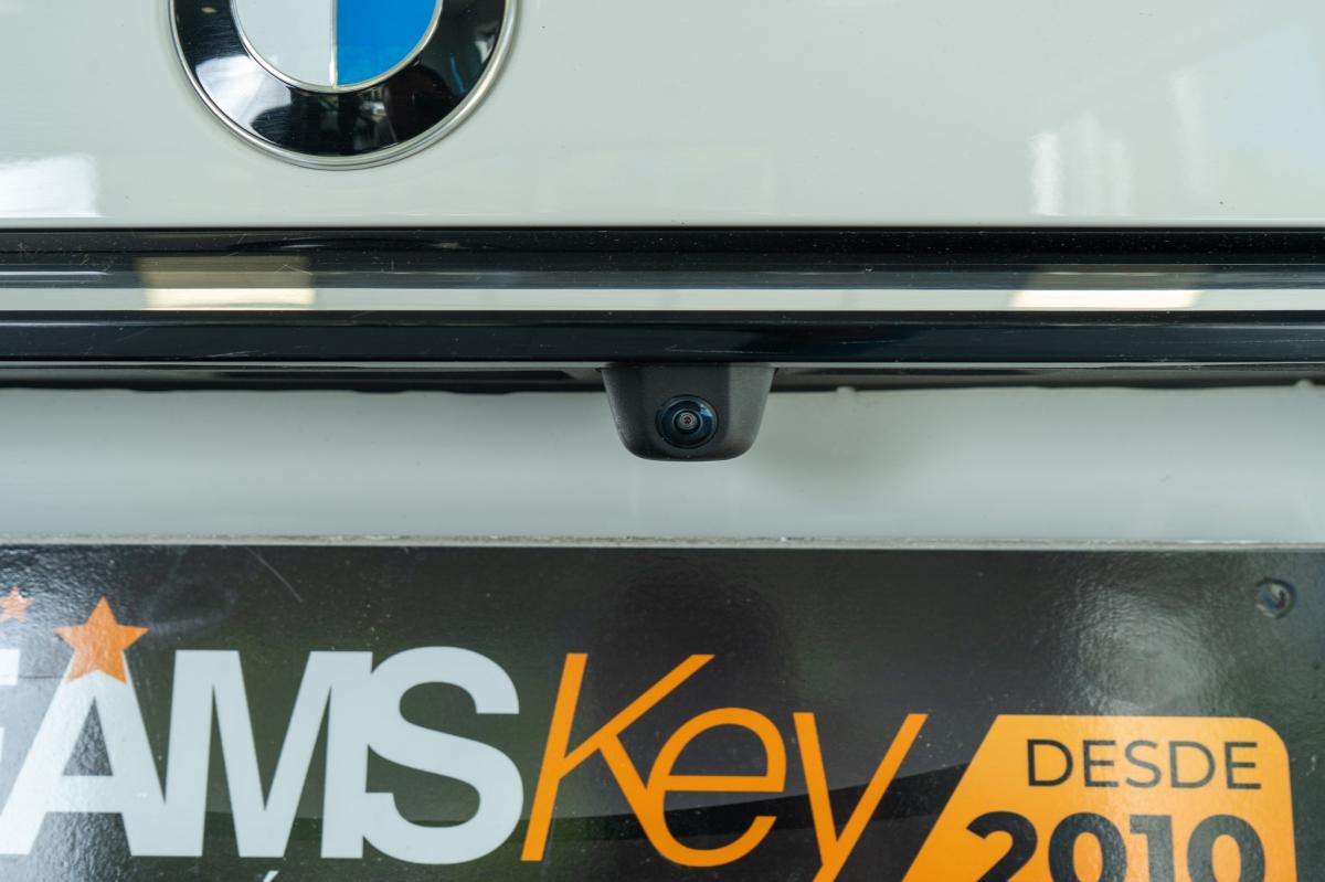 bmw-x7-2024-diesel-2993cc