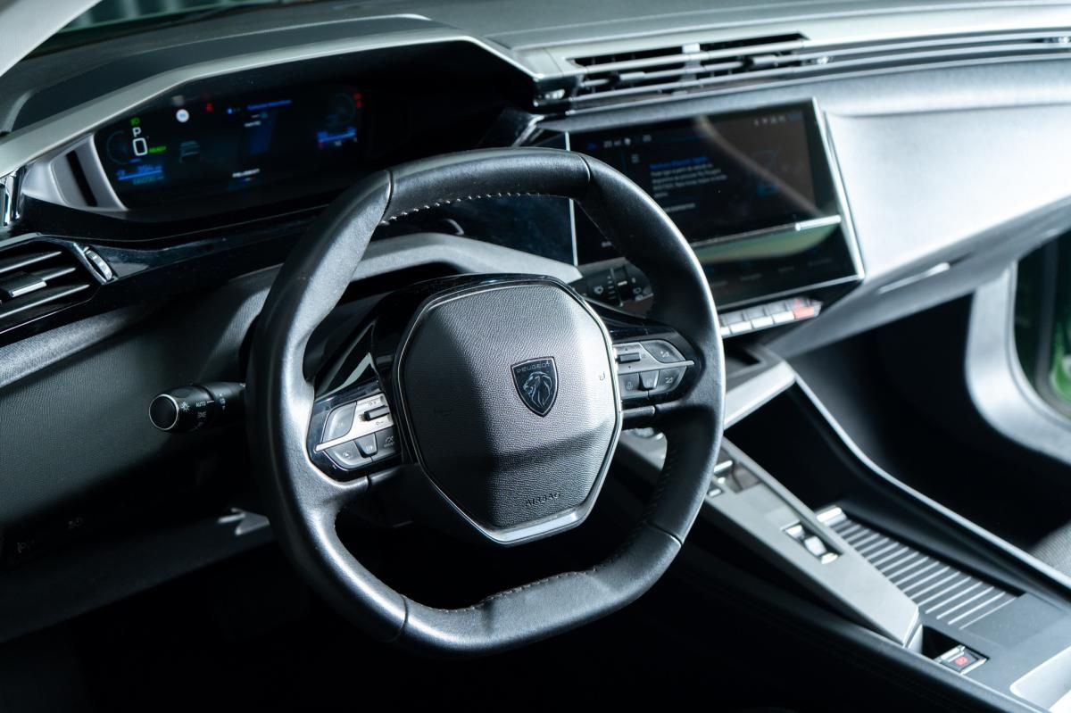 peugeot-e-308-2024-eletrico-0cc