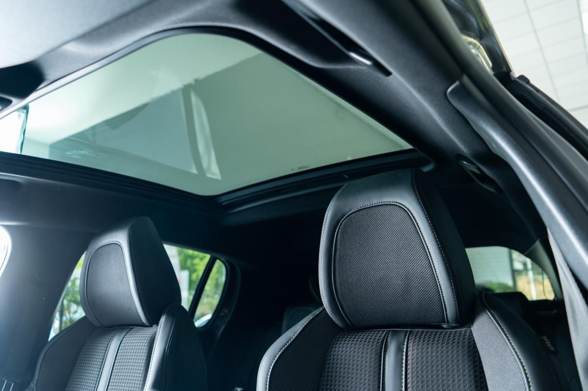 peugeot-208-2023-gasolina-1199cc