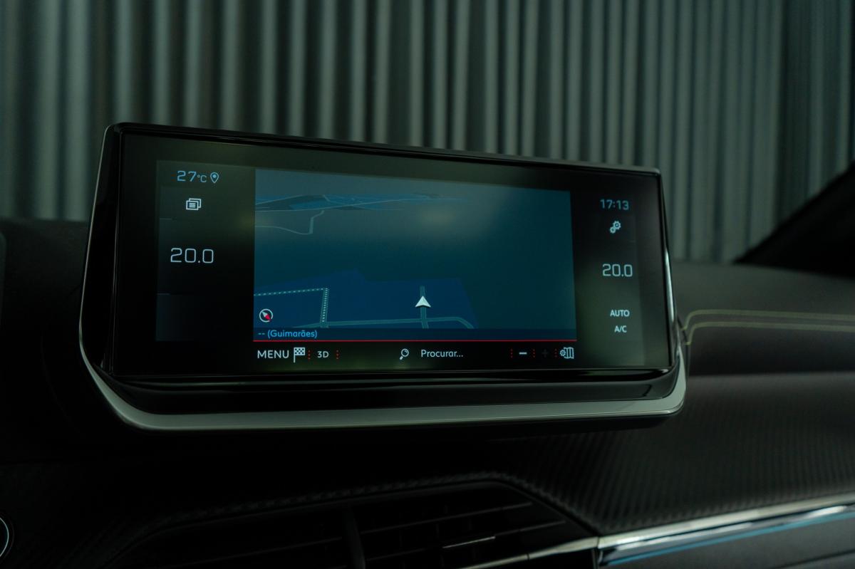 peugeot-208-2023-gasolina-1199cc