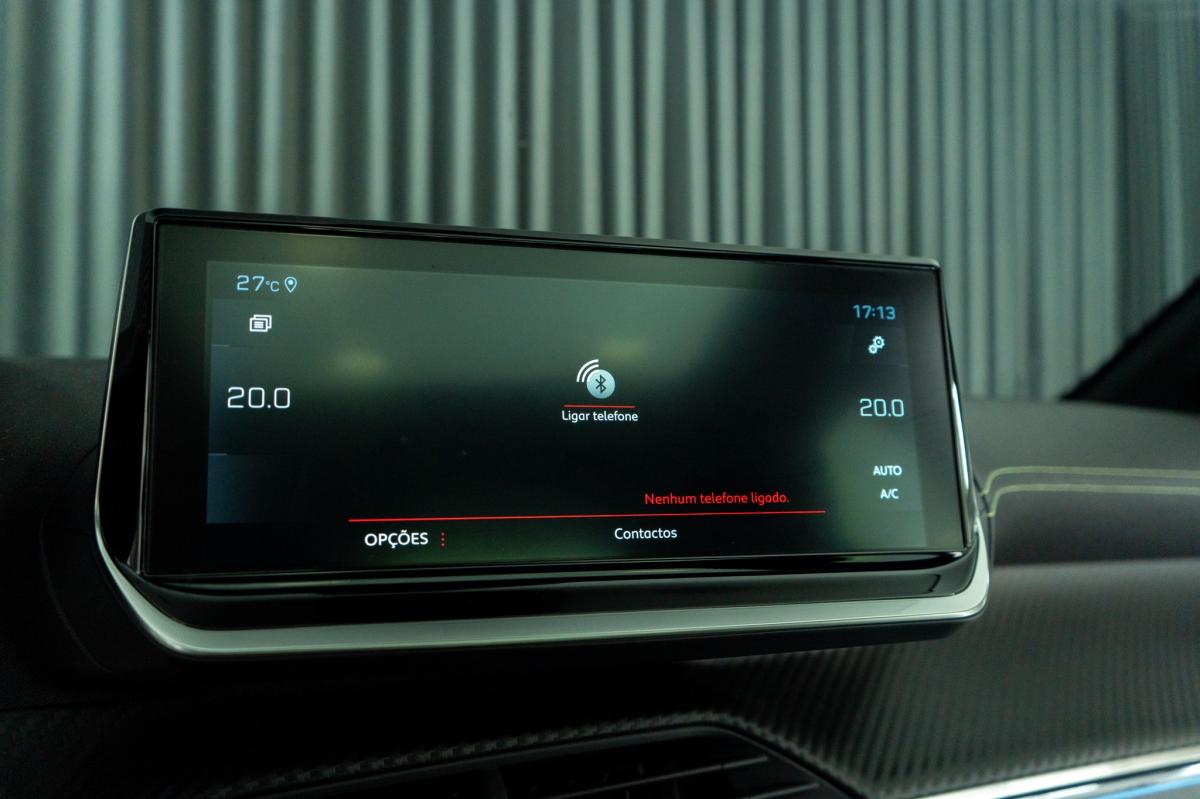 peugeot-208-2023-gasolina-1199cc