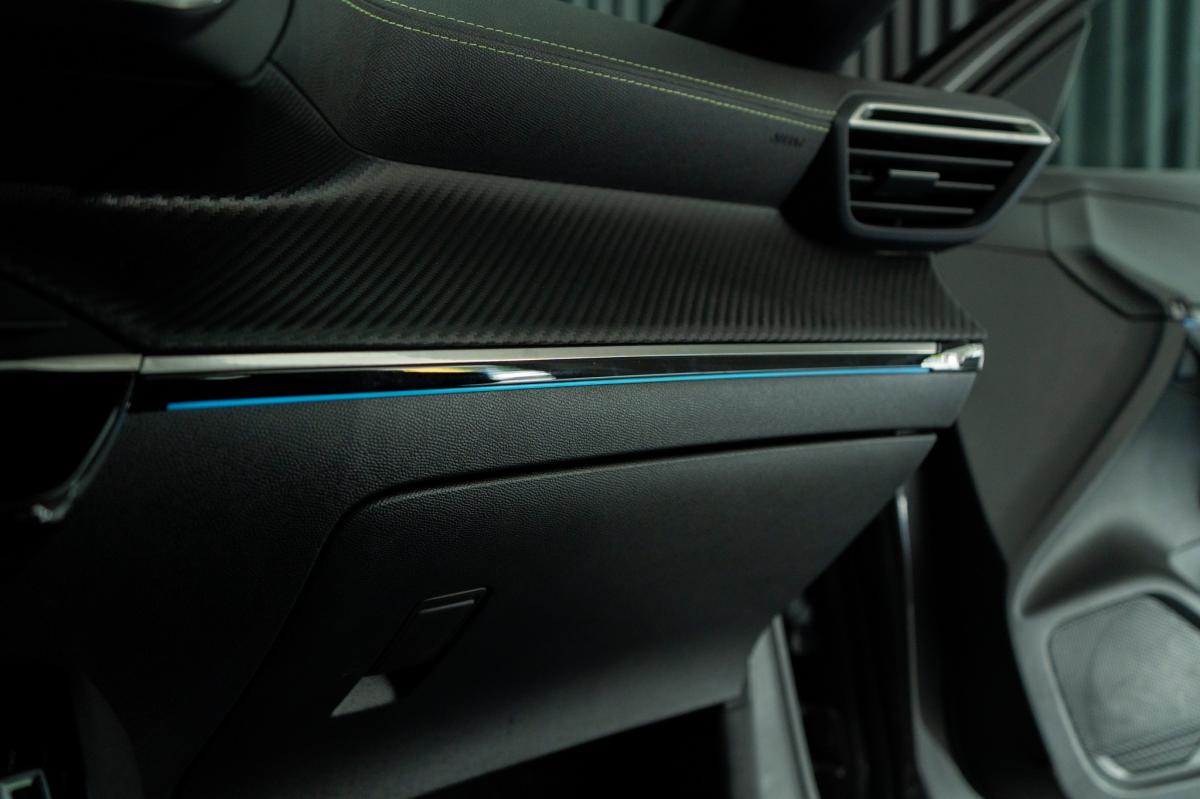 peugeot-208-2023-gasolina-1199cc
