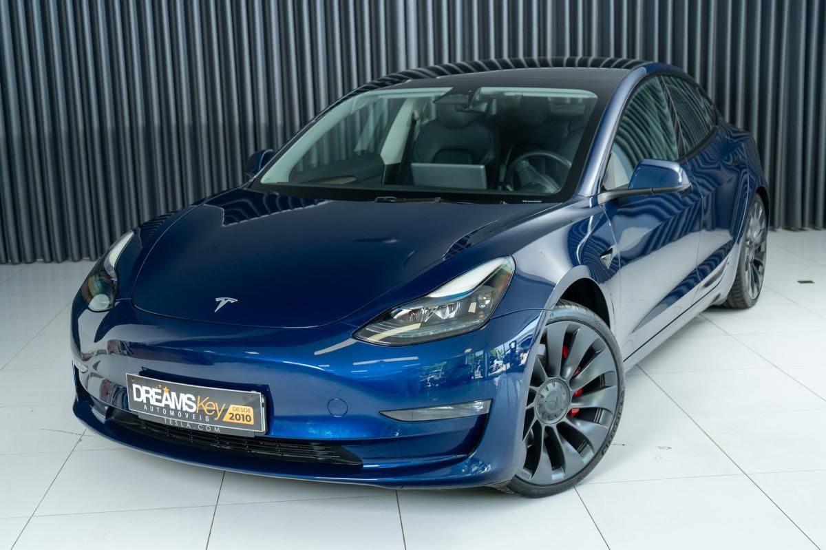 tesla-model-3-2023-eletrico-500cc