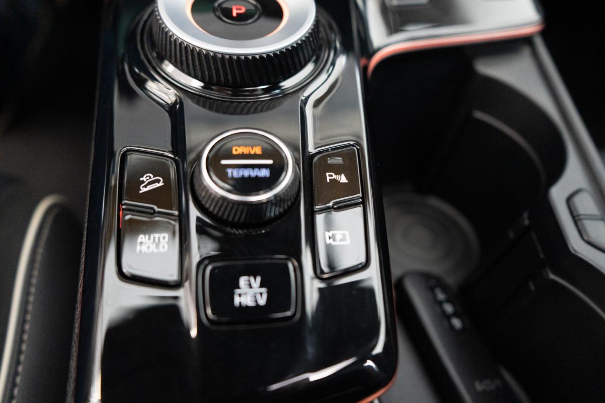 kia-sportage-2022-hibrido-a-gasolina-1598cc