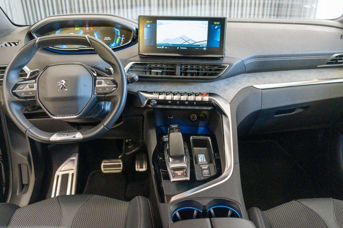 peugeot-3008-2022-hibrido-a-gasolina-1598cc