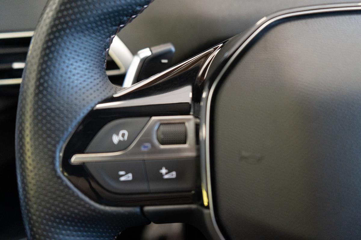 peugeot-3008-2022-hibrido-a-gasolina-1598cc