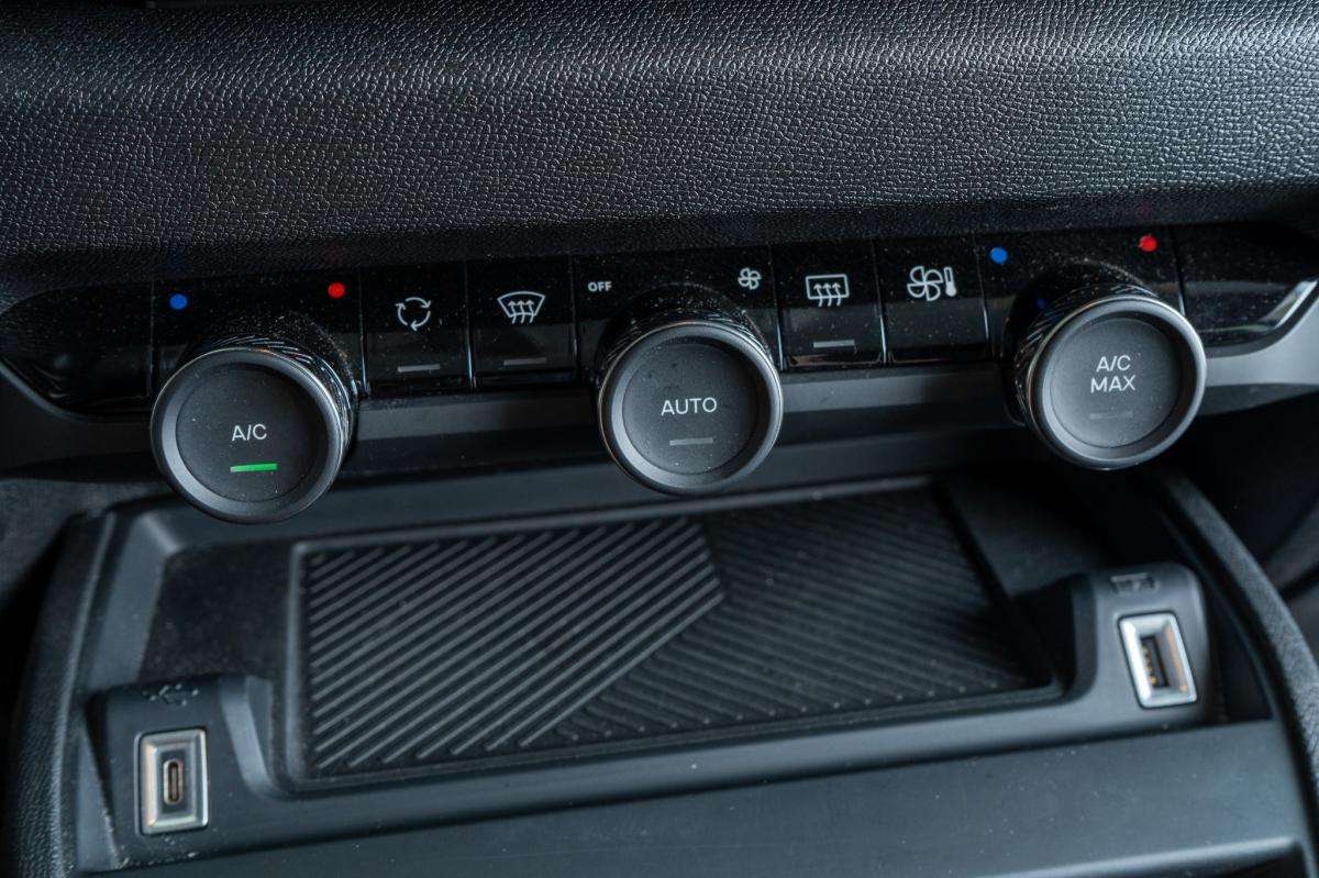citroen-c4-2024-gasolina-1199cc