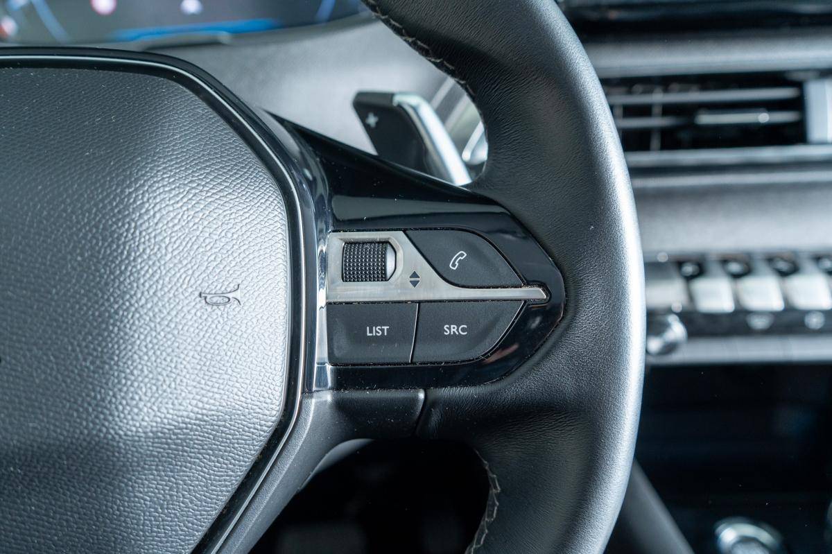 peugeot-3008-2022-gasolina-1199cc