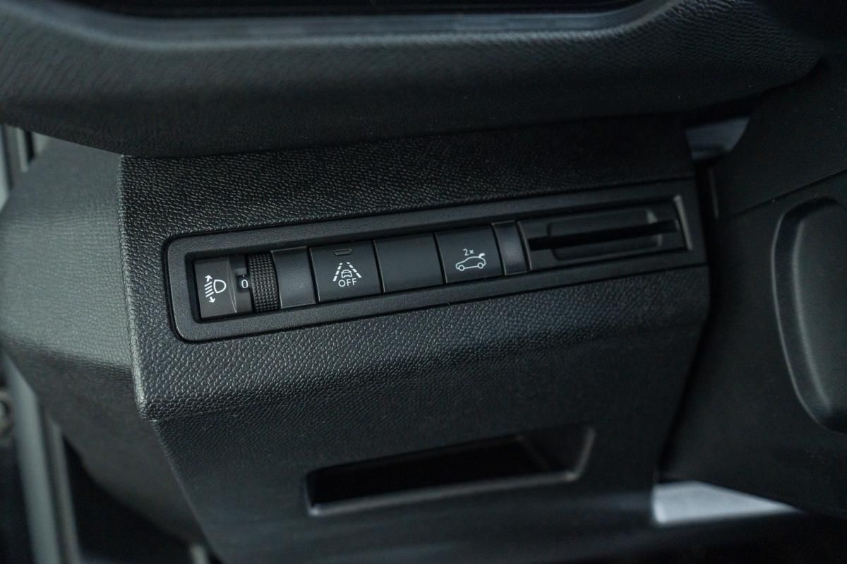 peugeot-3008-2022-gasolina-1199cc