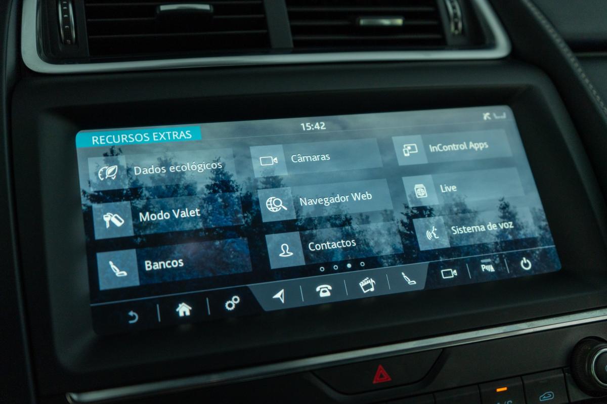 jaguar-e-pace-2018-diesel-1999cc