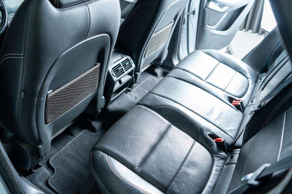 jaguar-e-pace-2018-diesel-1999cc