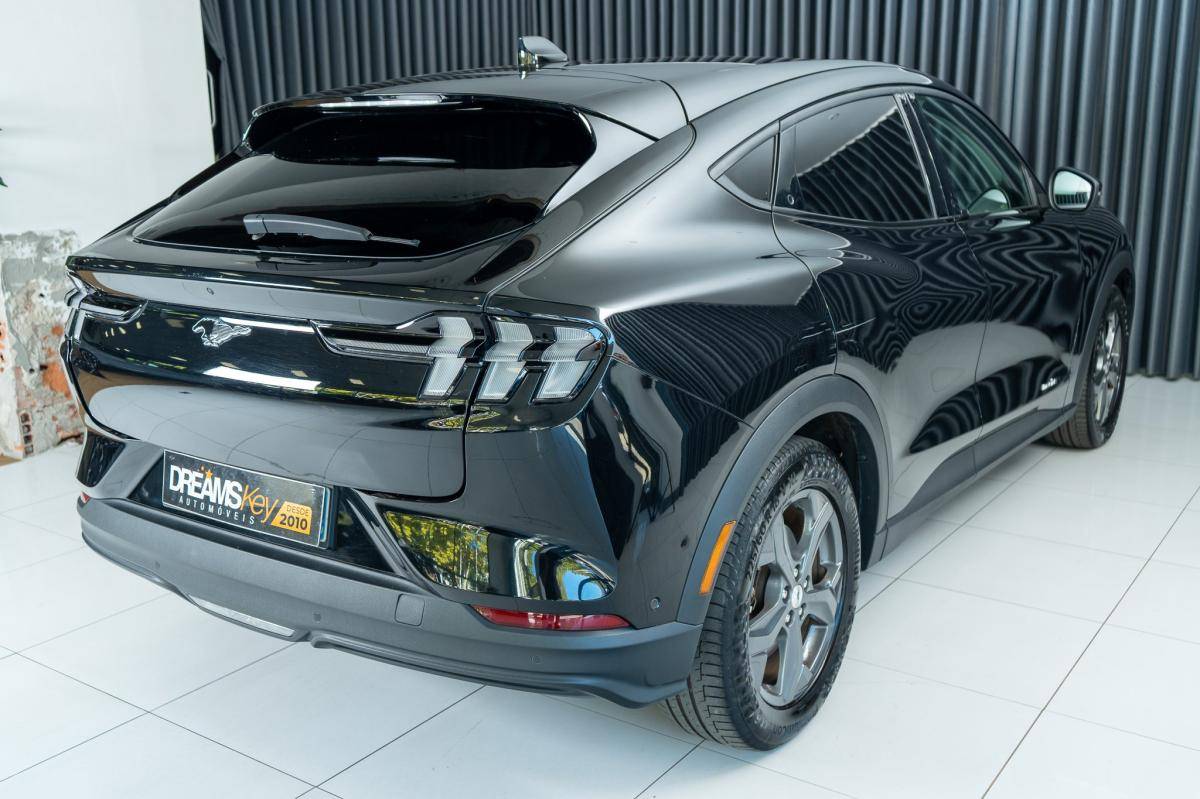 ford-mustang-2022-eletrico-0cc