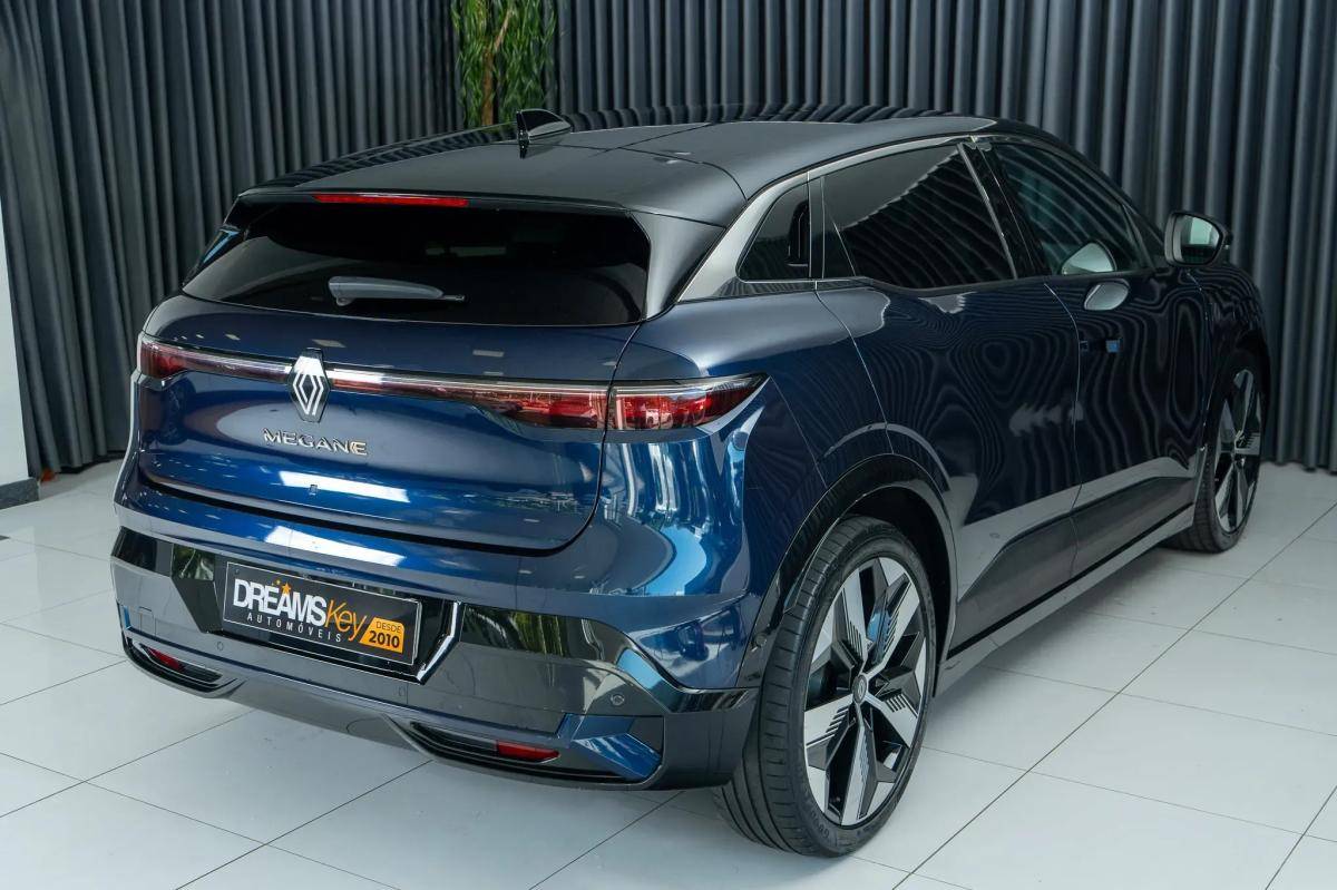 renault-megane-e-tech-2022-eletrico-500cc