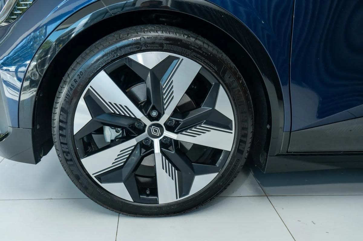 renault-megane-e-tech-2022-eletrico-500cc