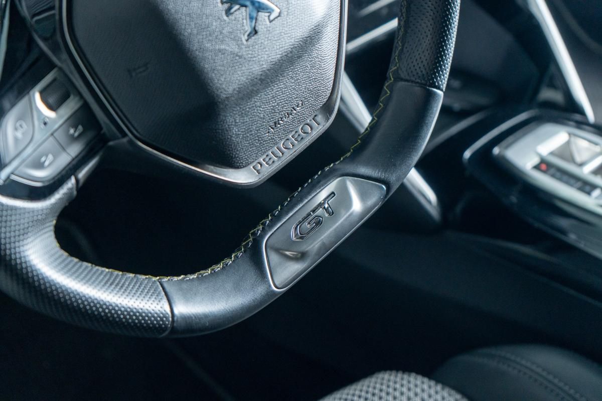 peugeot-208-2023-gasolina-1199cc