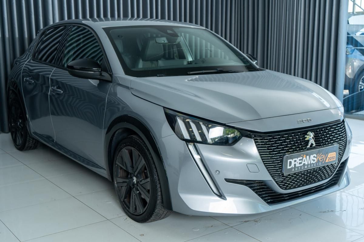 peugeot-208-2023-gasolina-1199cc