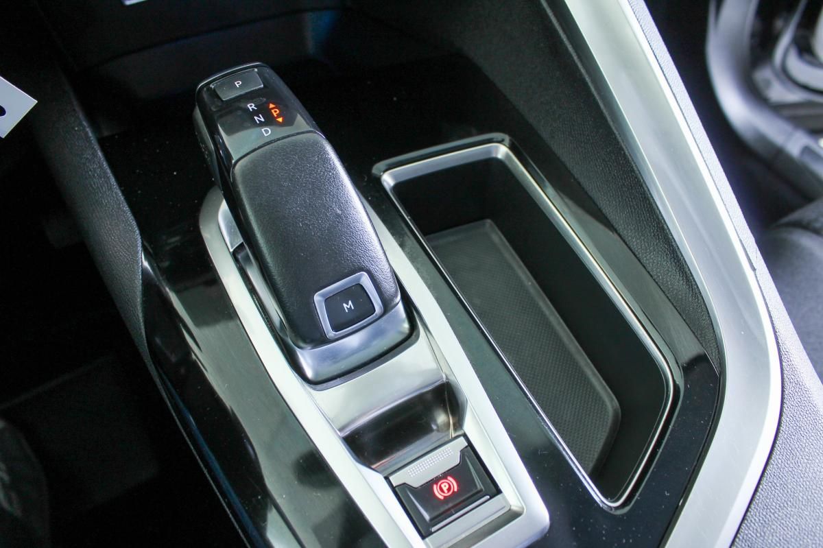 peugeot-3008-2020-gasolina-1199cc