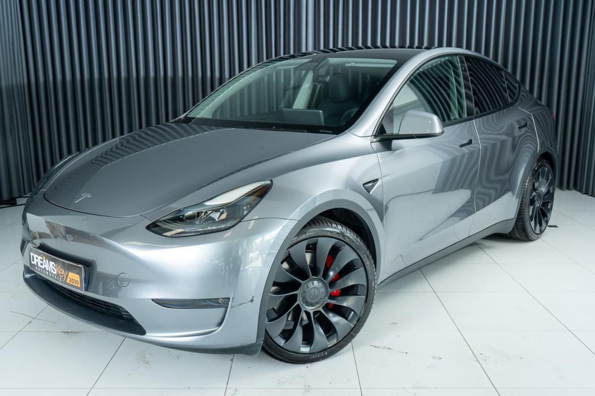 tesla-model-y-2023-eletrico-500cc
