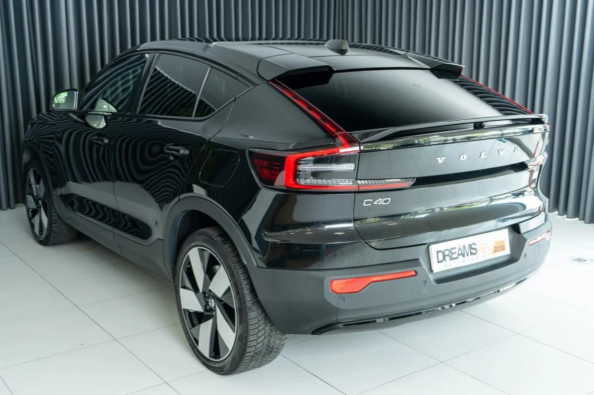volvo-c40-2022-eletrico-500cc
