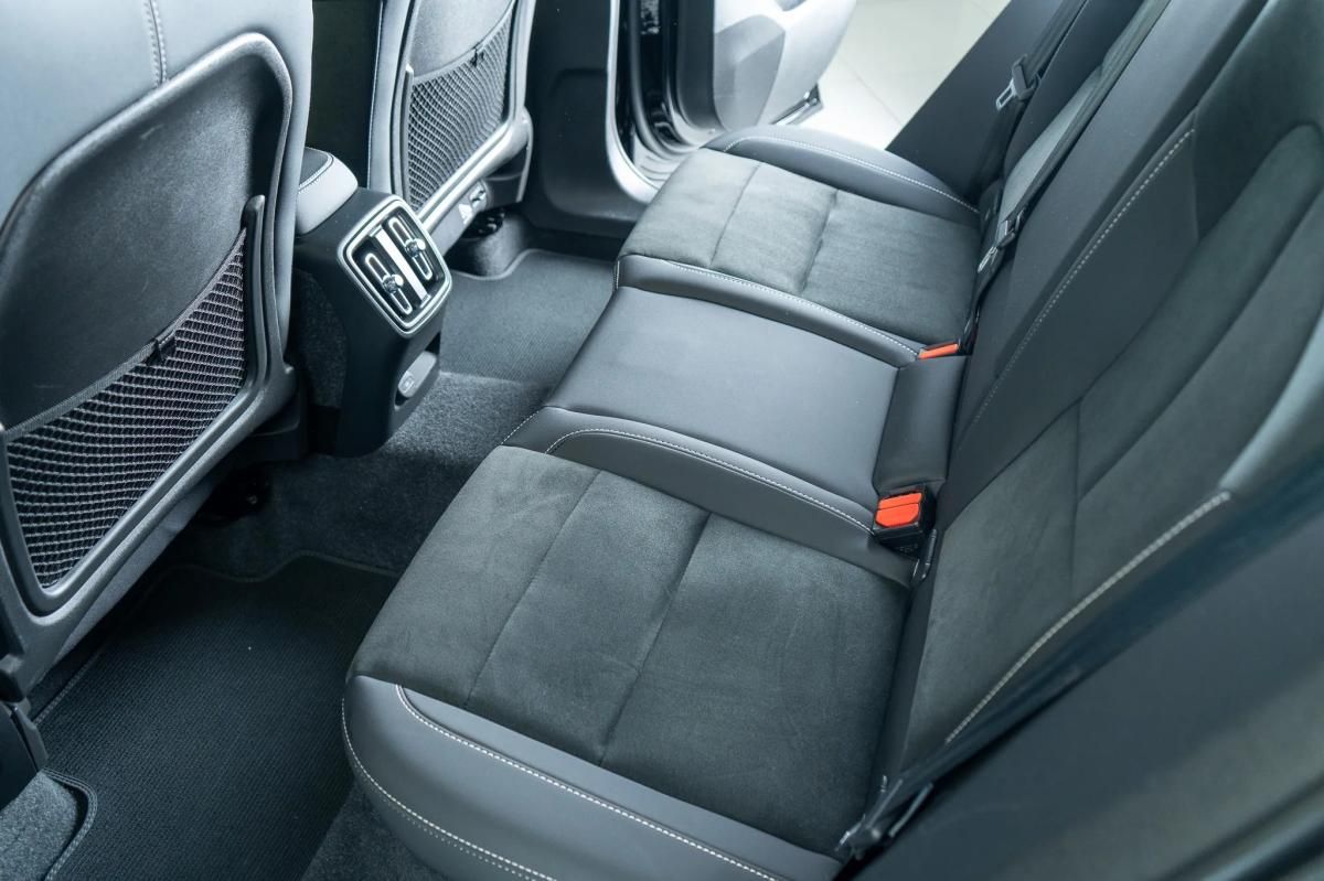 volvo-c40-2022-eletrico-500cc