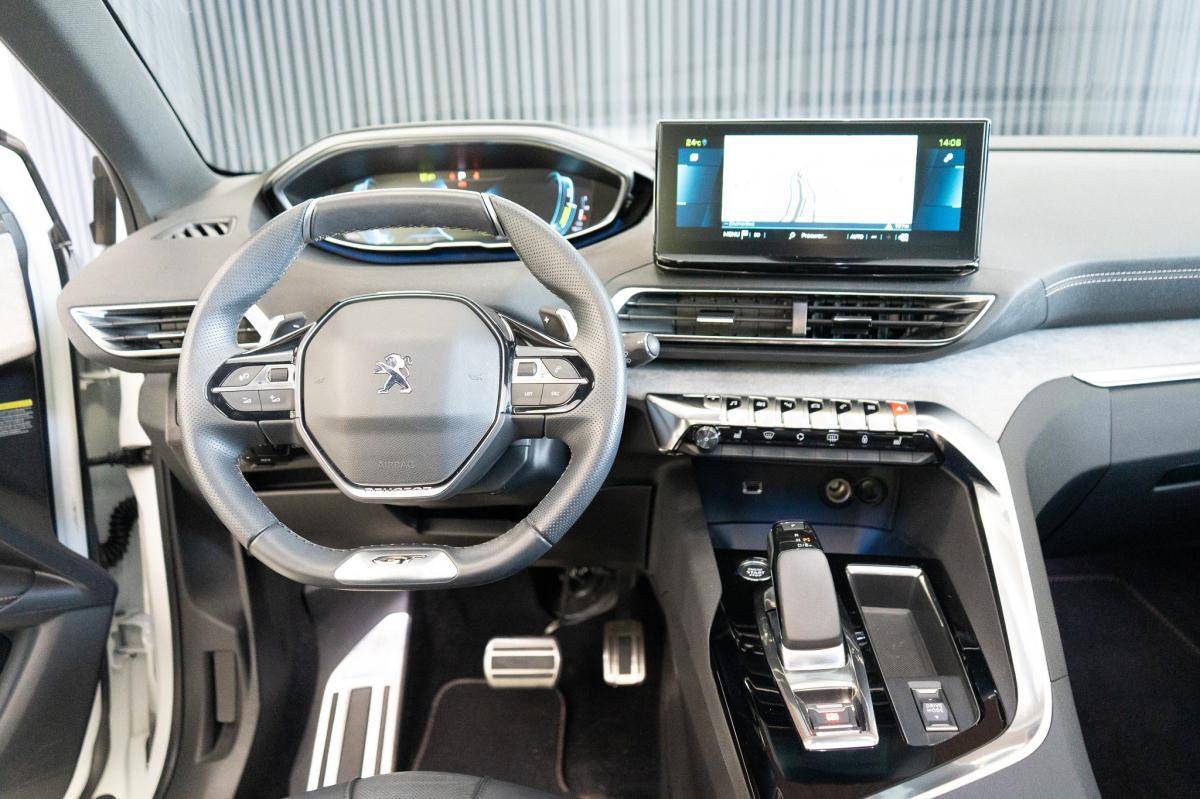 peugeot-3008-2022-hibrido-a-gasolina-1598cc