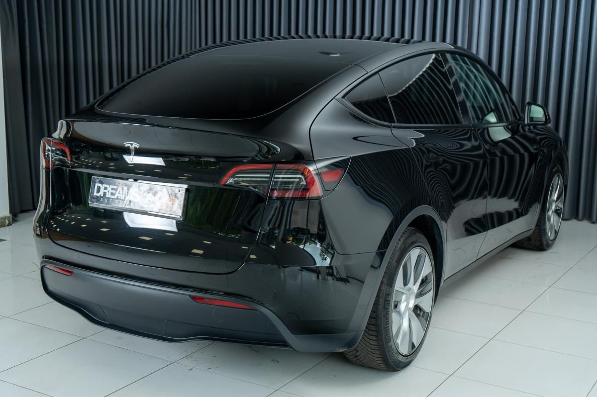 tesla-model-y-2023-eletrico-500cc