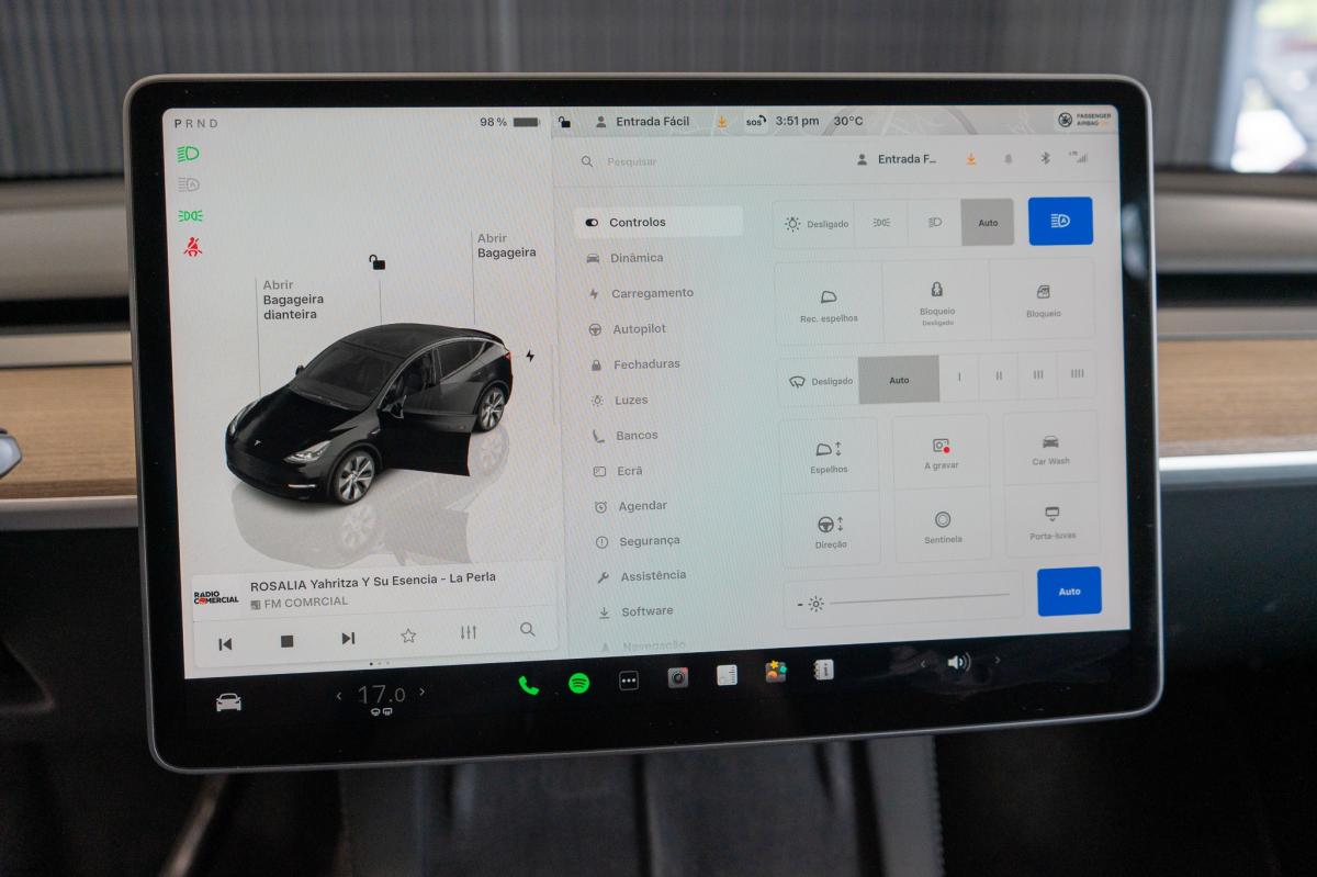 tesla-model-y-2023-eletrico-500cc